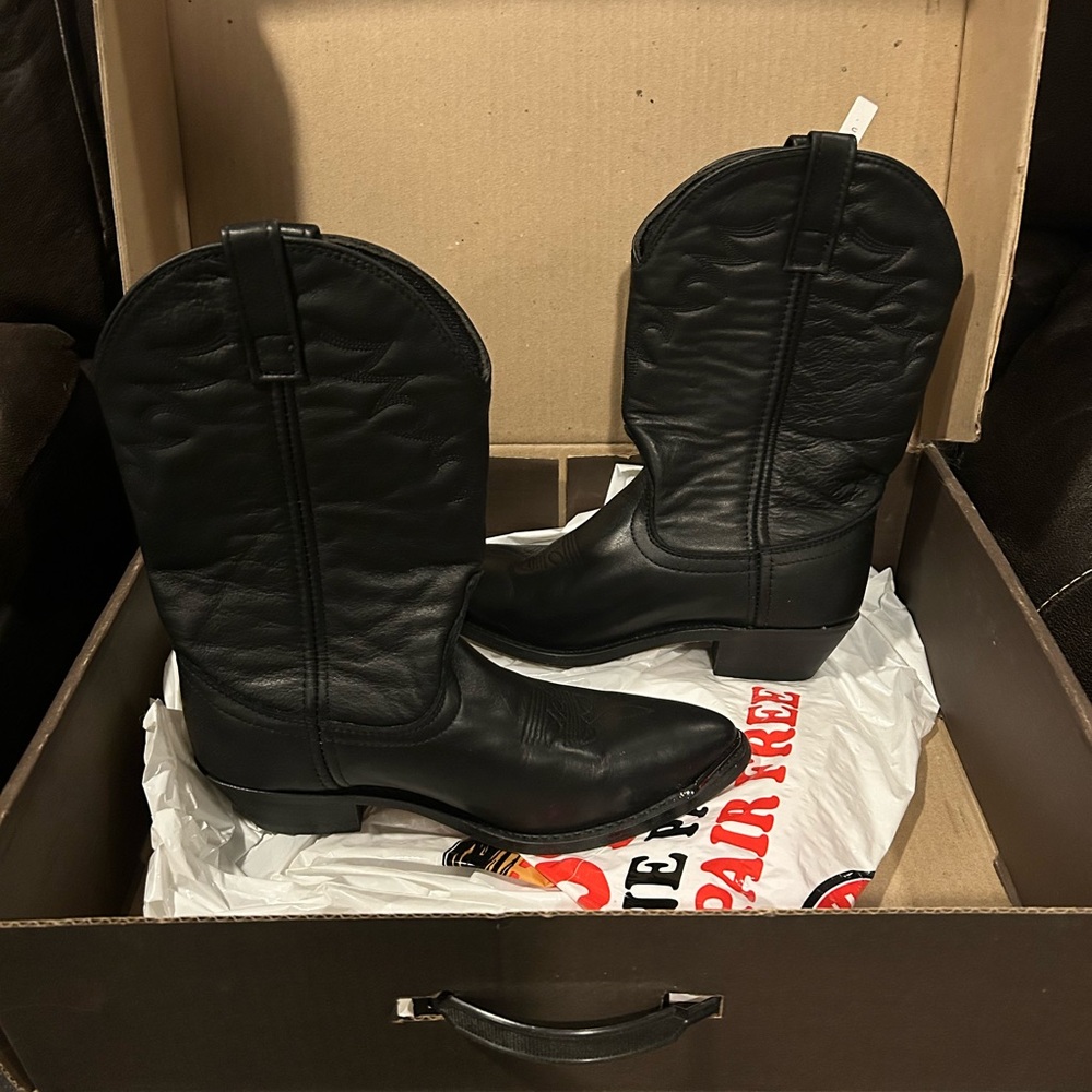 J.B. Dillon Women’s Classic Black Leather Western Cowboy Boots 7.5